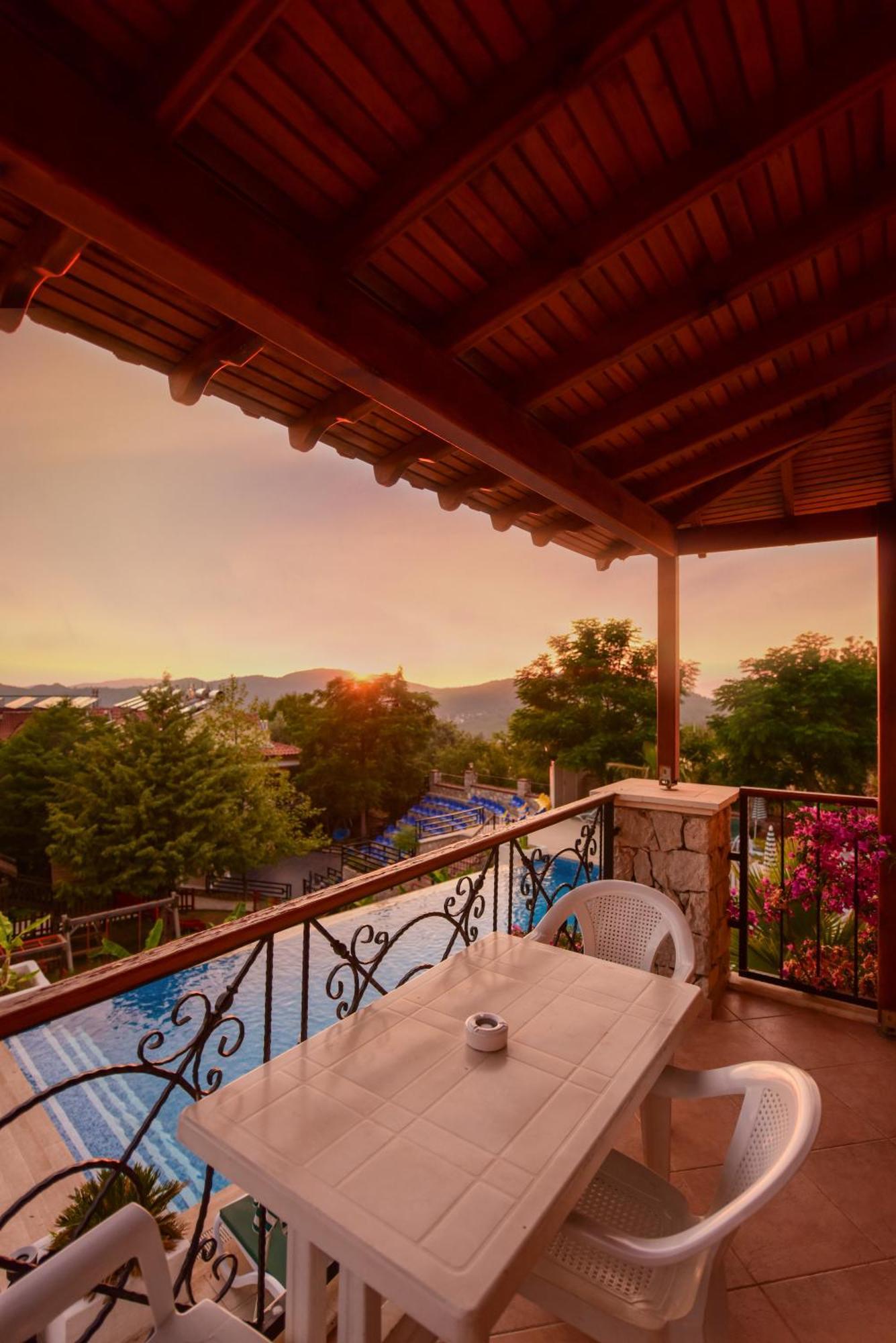 Perdikia Hill Hotel And Villas Ölüdeniz Extérieur photo